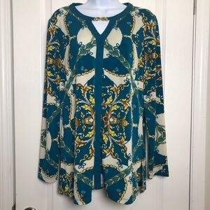 Susan Graver Size S Liquid Knit Tunic Top W/ Gold Chain And Filigree Art To Wear